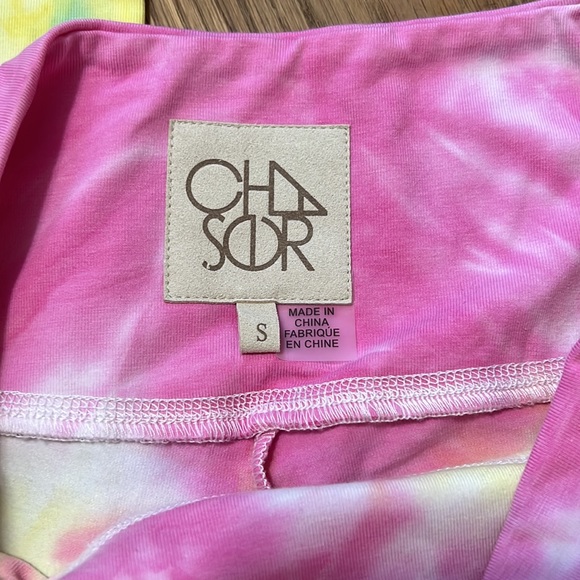 Chaser - Picture 3 of 4